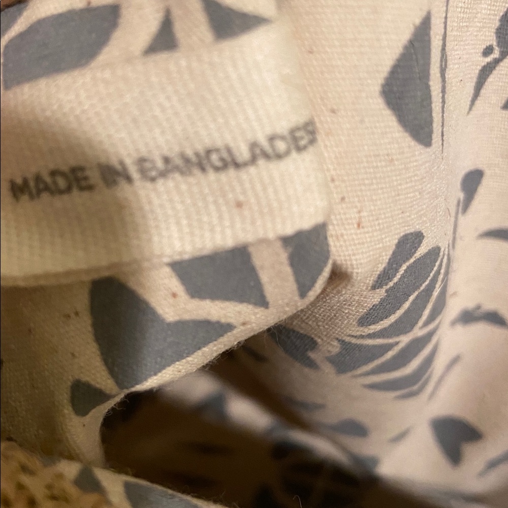 🩷Tan Jute Canvas Handmade Tote Bag with pompom by Korissa - Picture 8 of 8
